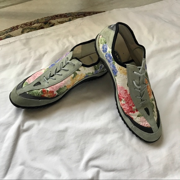 ecco floral shoes
